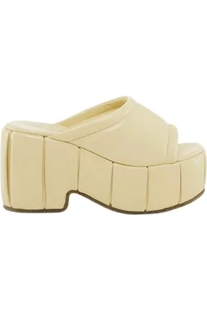 THEMOIRÈ Wedges, female, , Size: 8 US Eco-Friendly Sandal Heels