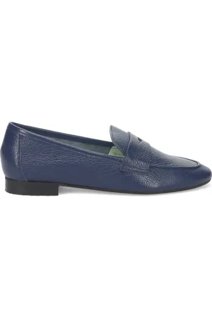 Belle Loafers, female, , Size: 10 US Soft Leather Moccasin Shoe