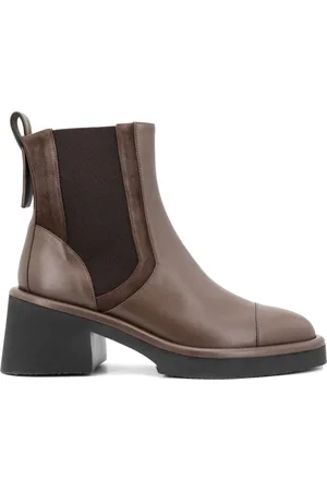 PESERICO SIGN Chelsea Boots, female, , Size: 8 US Timeless Leather Ankle Boots