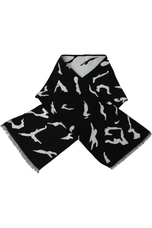 Givenchy Winter Scarves, male, , Size: ONE SIZE Luxury Logo Scarf