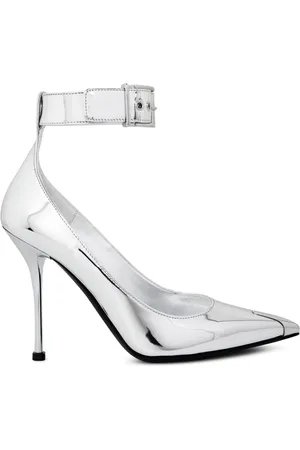 Alexander McQueen Pumps, female, , Size: 8 US Silver Metallic Leather Pumps