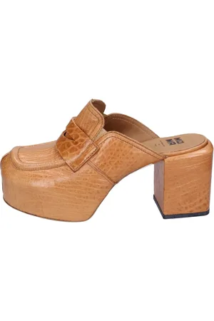 Moma Heeled Mules, female, , Size: 7 US Heeled Mules