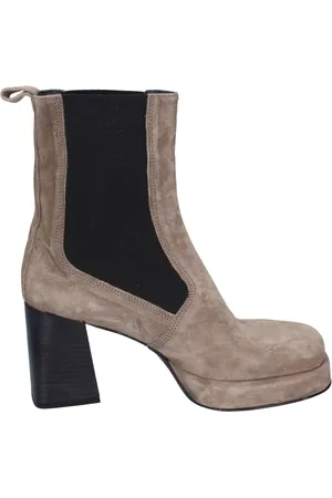 Moma Heeled Boots, female, , Size: 7 US Suede Ankle Boots