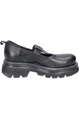 Moma Loafers, female, , Size: 7 US Vintage Leather Sandals