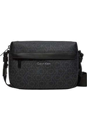 Calvin Klein Messenger Bags, male, , Size: ONE SIZE Zip Bag with Multiple Pockets