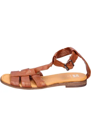 Moma Flat Sandals, female, , Size: 7 US Vintage Leather Sandals