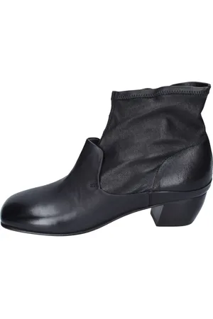 Moma Heeled Boots, female, , Size: 9 US Leather Ankle Boots