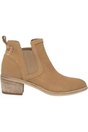 Nero Giardini Chelsea Boots, female, , Size: 5 US Velvet Chelsea Boots