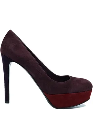 Stuart Weitzman Pumps, female, , Size: 7 US Luxurious Suede Pumps