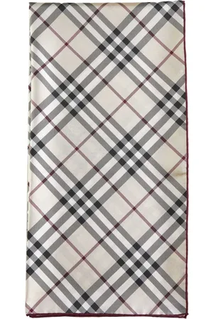 Burberry Silky Scarves, female, , Size: ONE SIZE Check Printed Square Scarf
