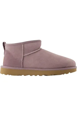 UGG Winter Boots, female, , Size: 10 US Shearling Mini Boots