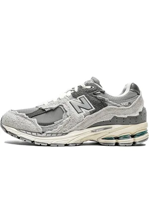 New Balance Sneakers, male, , Size: 7 US 2002R Protection Pack Rain Cloud Sneakers
