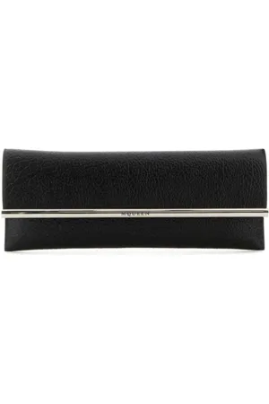 Alexander McQueen Clutches, female, , Size: ONE SIZE Lambskin Clutch Metal Bar Engraved