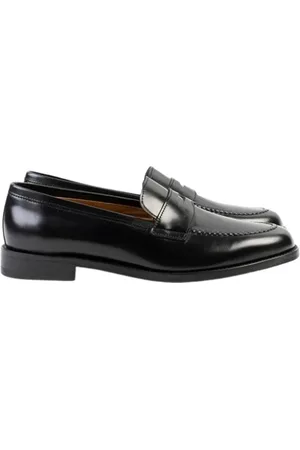 Berwick Loafers, female, , Size: 6 US Brushed Leather Loafers