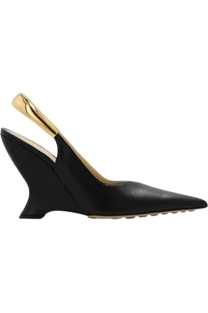 Bottega Veneta Pumps, female, , Size: 7 1/2 US Pump Pointed Toe Shoes