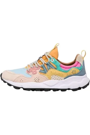 Flower Mountain Sneakers, female, , Size: 10 US Stylish Sneakers for Outdoor Adventures