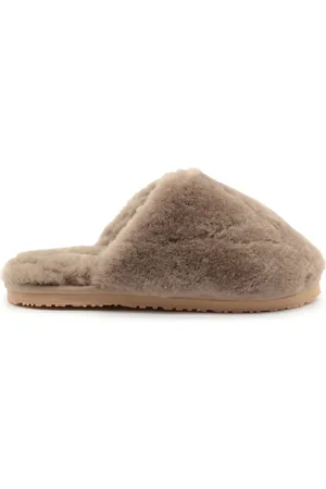 Mou Slippers, female, , Size: 7 US Grey Closed Toe Sandals