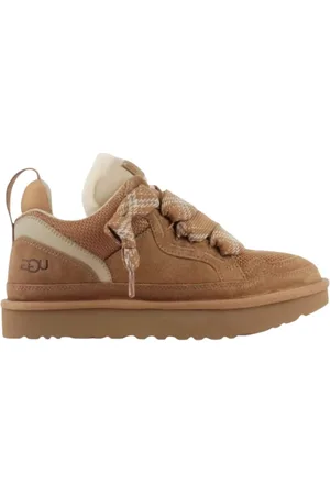 UGG Sneakers, female, , Size: 9 US Stylish Winter Sneakers Lowmel Chestnut