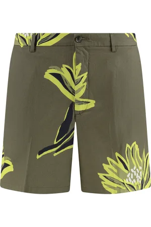 HUGO BOSS Casual Shorts, male, , Size: M Cotton Bermuda Shorts with Pockets