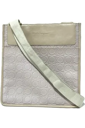 Salvatore Ferragamo Pre-owned Cross Body Bags, female, , Size: ONE SIZE Pre-owned Leather shoulder-bags