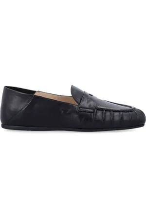 Stuart Weitzman Loafers, female, , Size: 8 US Closed Toe Loafer Shoes