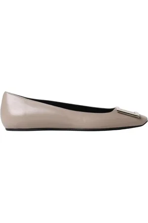 Roger Vivier Ballerinas, female, , Size: 6 US Elegant Dove Grey Ballerina Flats