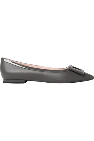 Roger Vivier Ballerinas, female, , Size: 10 US Elegant Pointytoe Ballet Flats