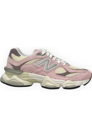 New Balance Sneakers, female, , Size: 5 1/2 US Lifestyle Sneakers 9060