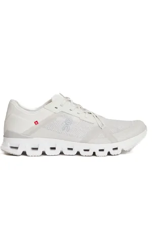 On Running Running Shoes, male, , Size: 9 1/2 US Wolf Sneakers Cloud X