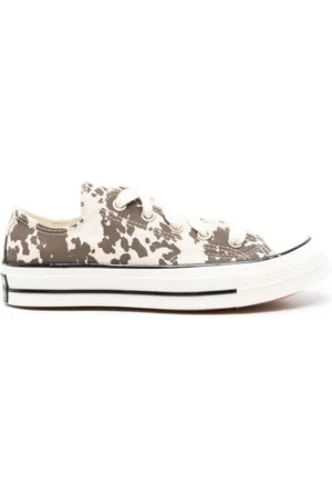 Converse Sneakers, male, , Size: 6 US Classic Chuck 70 Low Top Sneakers