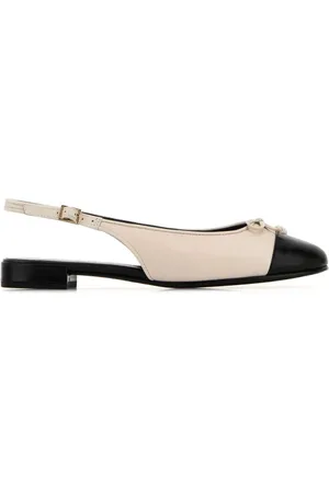 Tory Burch Ballerinas, female, , Size: 7 US Cap-Toe Ivory Leather Sneakers