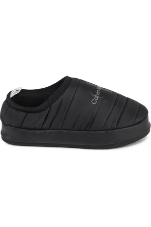 Calvin Klein Slippers, female, , Size: 11 US Luxurious Quilted Plush Slippers