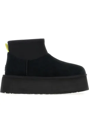 UGG Winter Boots, female, , Size: 10 US Classic Winter Boots for Women
