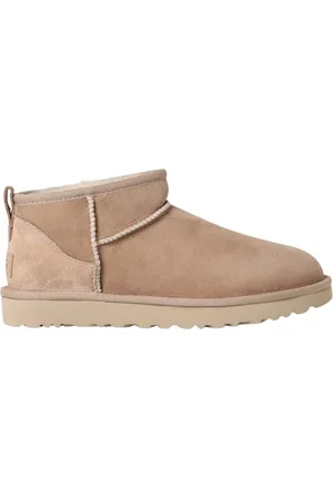 UGG Winter Boots, female, , Size: 10 US Short Suede Ankle Boots