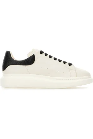 Alexander McQueen Sneakers, male, , Size: 9 US Stylish Sneakers for a Trendy Look
