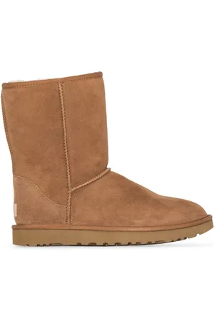 UGG Winter Boots, female, , Size: 10 US Classic Short II Chestnut Boots