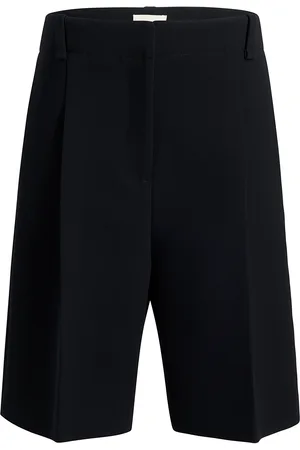 Khaite Laden Low-Rise Suiting Shorts - - US 6 - Moda Operandi