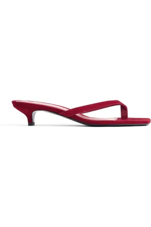 Totême Leather Flip Flop Sandals - - IT 36 - Moda Operandi