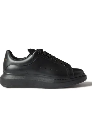 Alexander McQueen Exaggerated-Sole Studded Leather Sneakers - Men - - EU 39