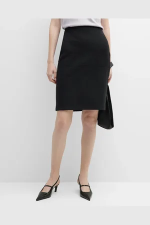 ST. JOHN Compact Boucle Knit Skirt