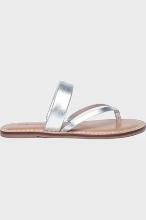 Bernardo Leia Metallic Flat Thong Sandals