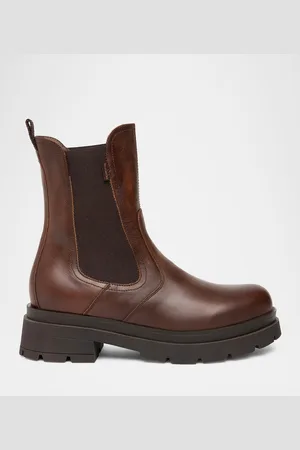 Nero Giardini Leather Chelsea Ankle Booties