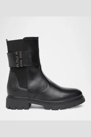 Nero Giardini Leather Logo-Strap Chelsea Booties