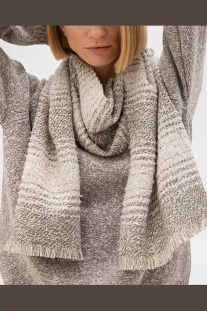Johnstons Of Elgin Boucle Ombre Cashmere-Blend Scarf