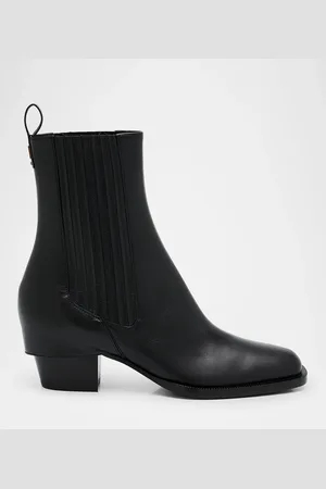 Fendi Almond-Toe Calf Leaher Boots