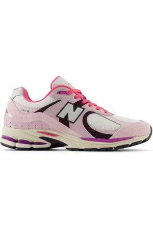 New Balance Unisex 2002R Sneakers - (Size 4)