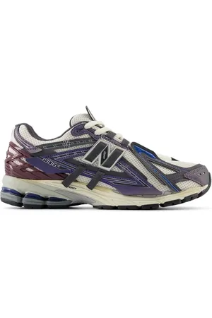 New Balance Unisex 1906A Sneakers - (Size 4)