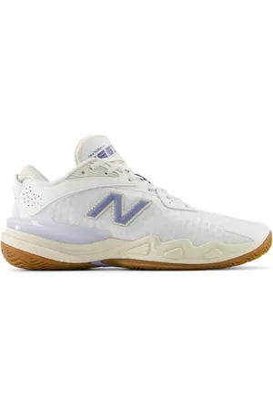 New Balance Unisex HESI LOW V2 Basketball Shoes - (Size 4 Wide)