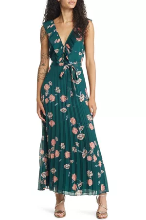 Lulus Women Evening Dresses - Loved By You Floral Pleated Gown in Dark Green at Nordstrom