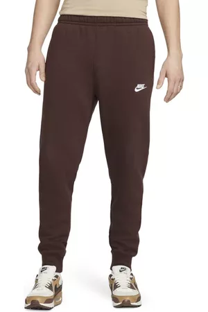 Nike Men Sweatpants with Pockets - Sportswear Men's Club Pocket Fleece Joggers in Earth/Earth/White at Nordstrom